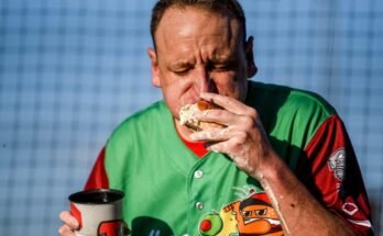 Contest di alimentazione per hot dog di Nathan 2025, previsioni: Expert di scommesse rivela le scelte per l'evento del 4 luglio